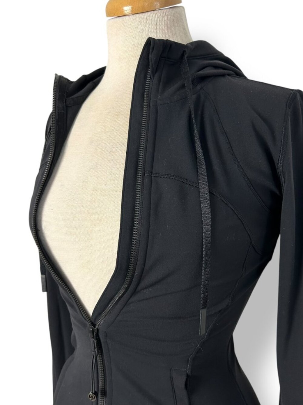 Lululemon Women's Define Hooded Nulu Jacket Black Full Zip Pockets Slim Fit Sz 2 - Picture 3 of 11